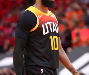 乐鱼体育官方入口-康利缺阵改变系列赛走势 爵士破换防难度增加