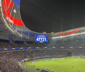 今晚申花主场47721人，上座人数在本赛季仅次第20轮上海德比